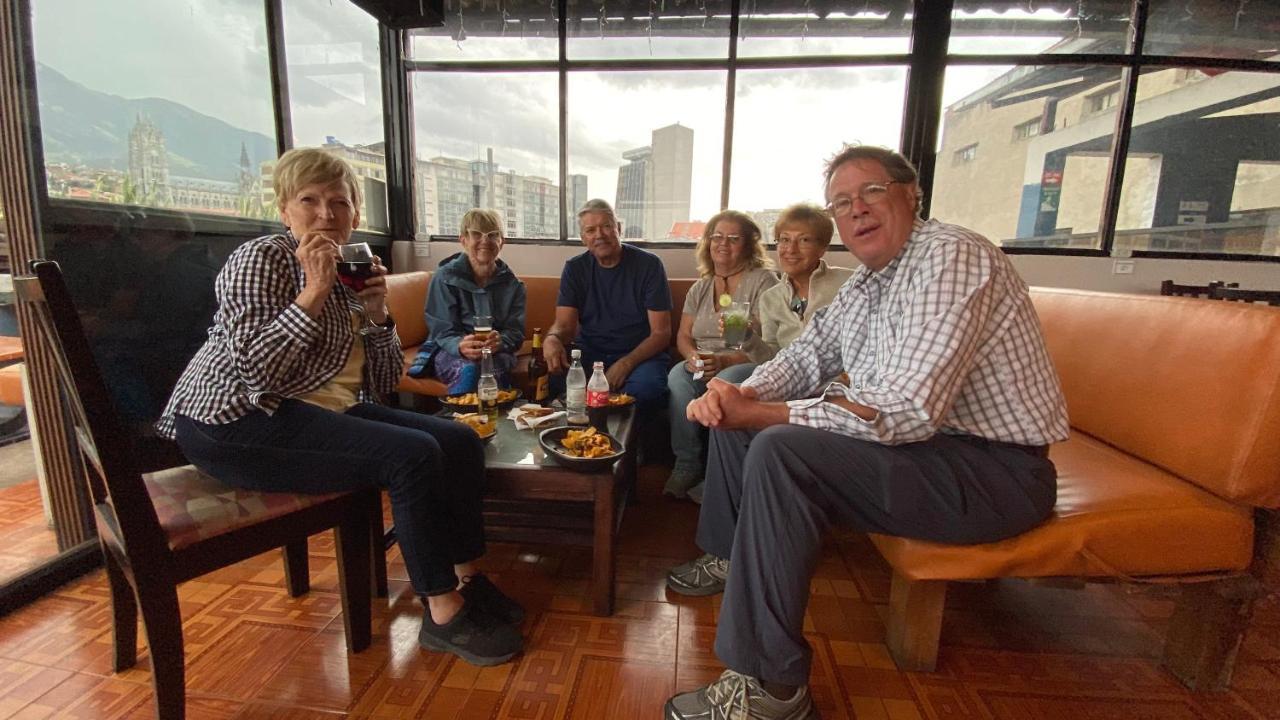 Hostal La Guayunga Rooftop Quito Ngoại thất bức ảnh