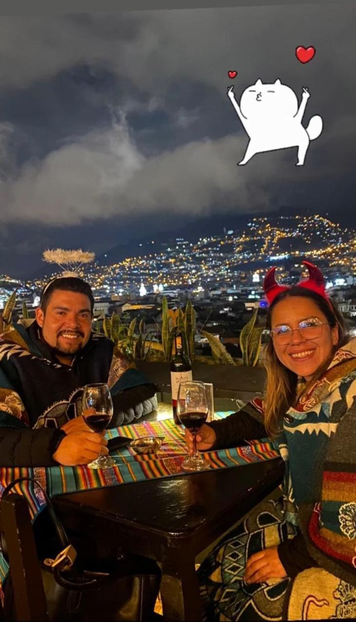 Hostal La Guayunga Rooftop Quito Ngoại thất bức ảnh